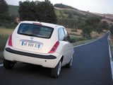 Lancia-Ypsilonֽ ( 50 )